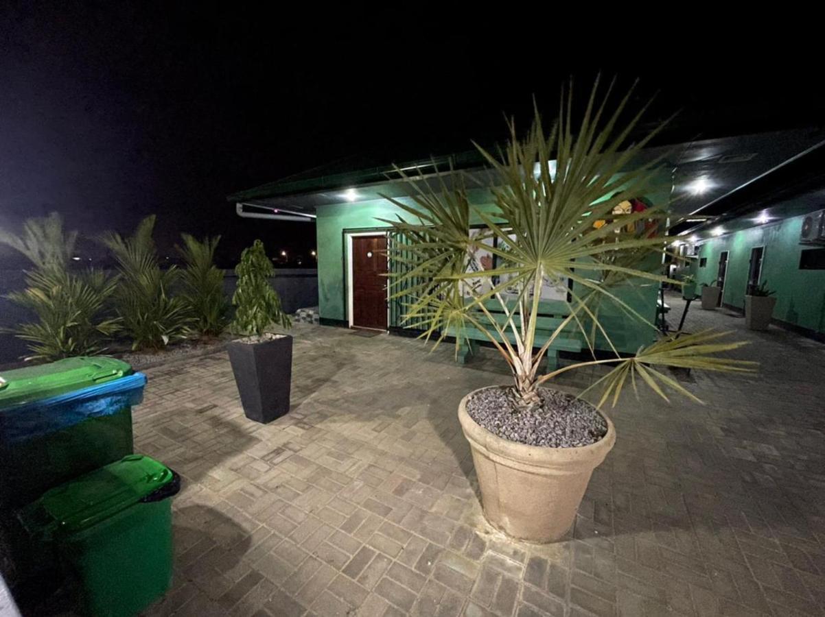 Bonaventure Apartments Nieuw Nickerie Extérieur photo